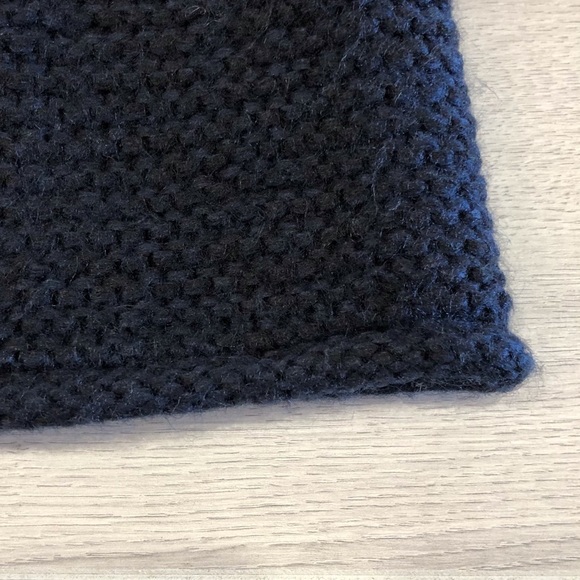 Knit Hat - Picture 2 of 3